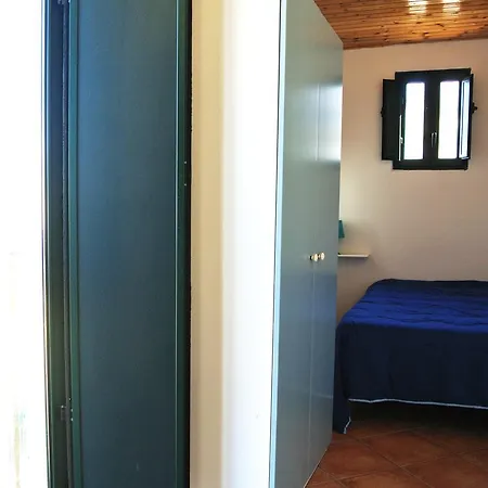 Basilicos Apartment *